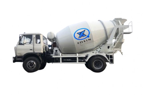 富鑫東風(fēng)8方混凝土攪拌車(chē)出口國(guó)三